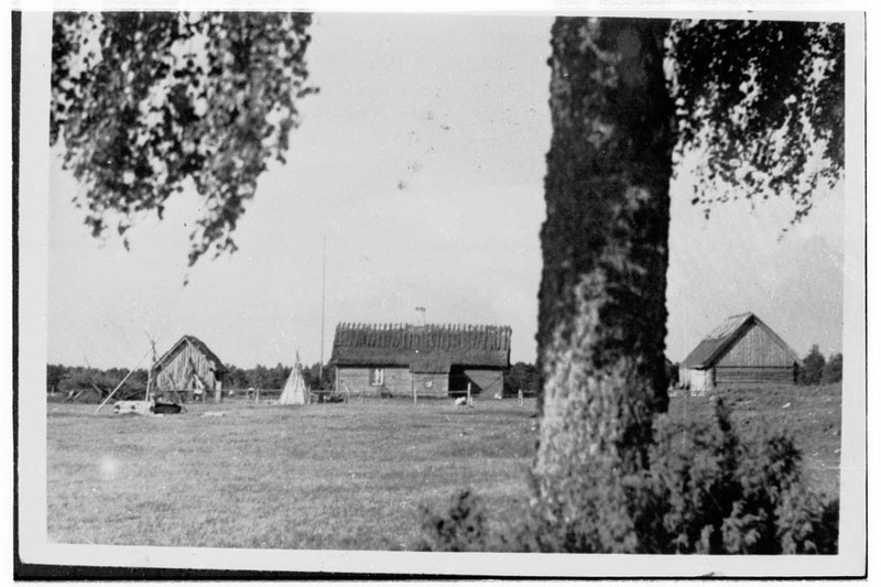 B002173-35