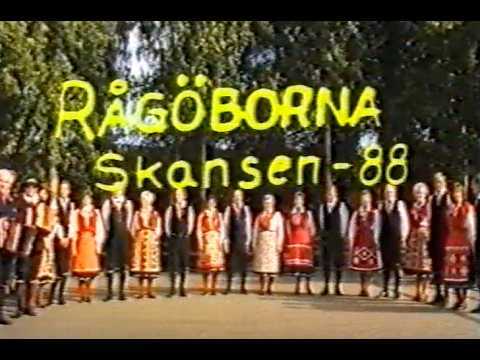 Rågöborna dansar på Skansen.  1988